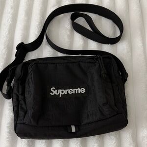 Supreme Black Crossbody bag